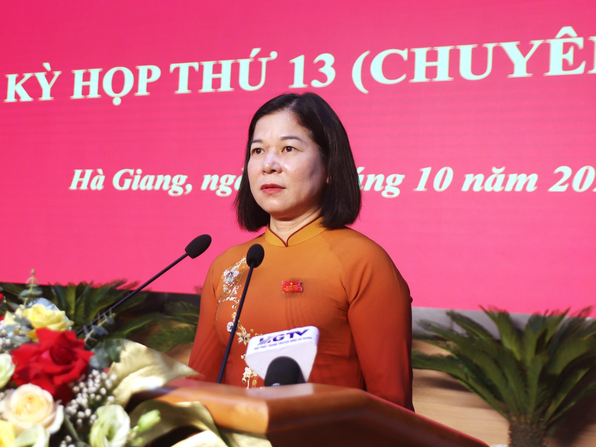 HĐND tỉnh Hà Giang kiện toàn nhân sự, thông qua nhiều nội dung quan trọng - Ảnh 1.