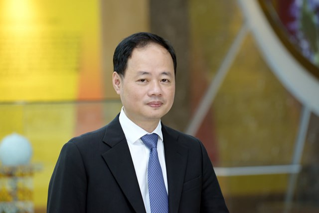 Thủ tướng Phạm Minh Chính bổ nhiệm 3 tân Thứ trưởng; Trưởng Ban Quản lý Lăng Chủ tịch Hồ Chí Minh - Ảnh 1.