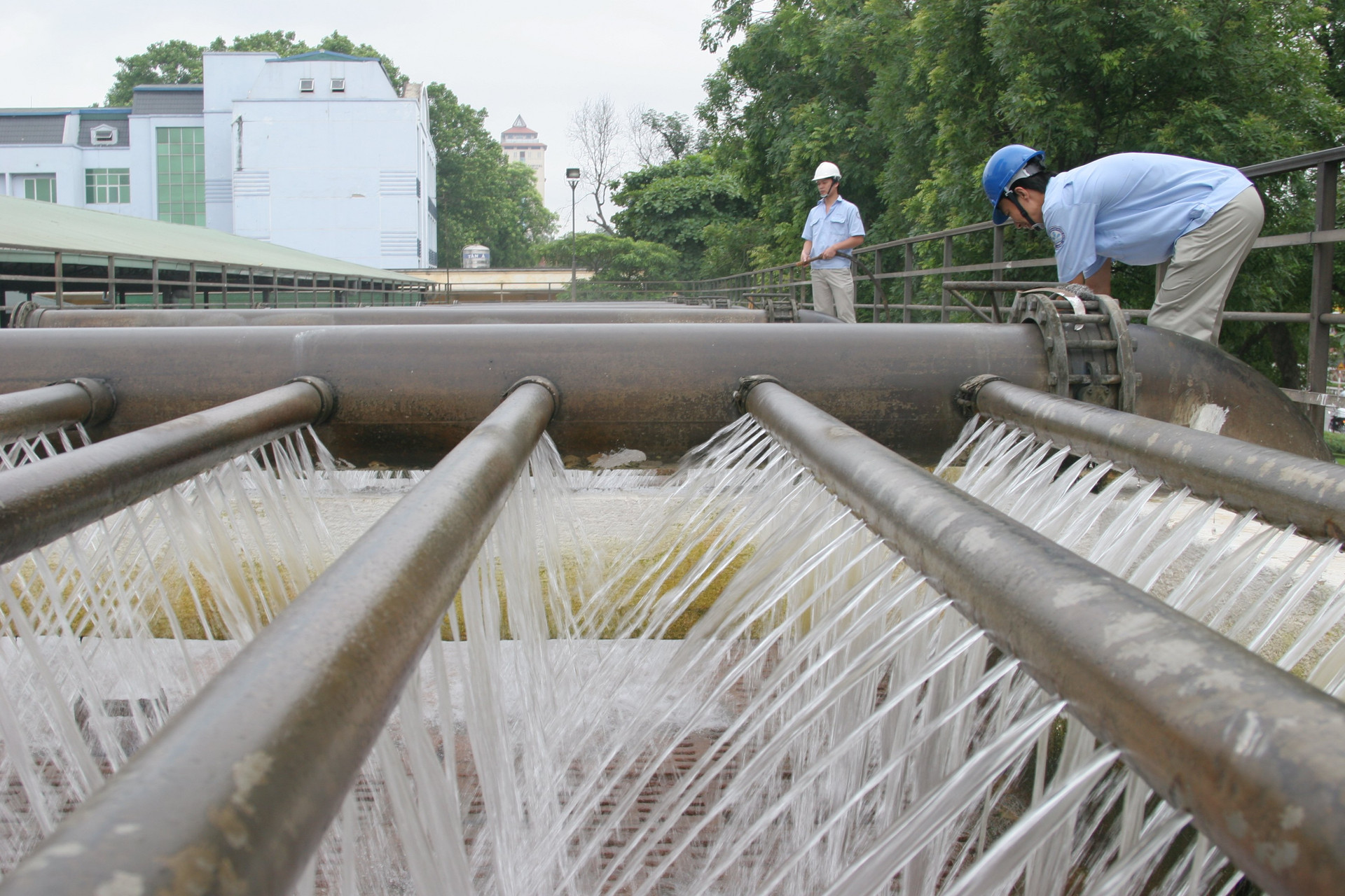 Hà Nội thông tin chính thức về việc cấp nước sạch cho Khu đô thị Thanh Hà - Ảnh 2.