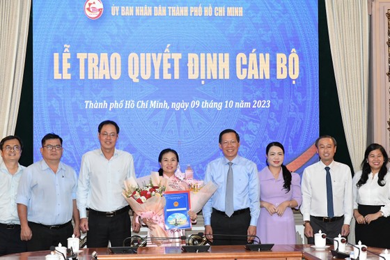 Phó Chủ tịch Ủy ban MTTQ Việt Nam thành phố được bổ nhiệm làm Phó Giám đốc Sở Nội vụ  - Ảnh 2.
