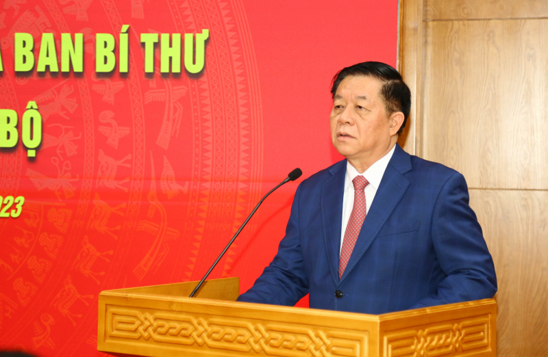 Ban Bí thư bổ nhiệm Đại tá Phạm Ngọc Phương làm Trợ lý đồng chí Bí thư Trung ương Đảng, Trưởng Ban Tuyên giáo Trung ương- Ảnh 3.