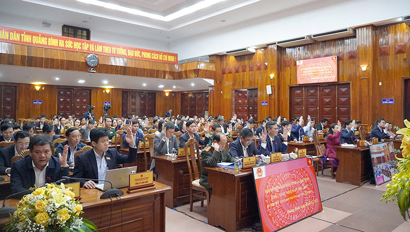 Kết quả lấy phiếu tín nhiệm 30 nhân sự chủ chốt tỉnh Quảng Bình- Ảnh 1.
