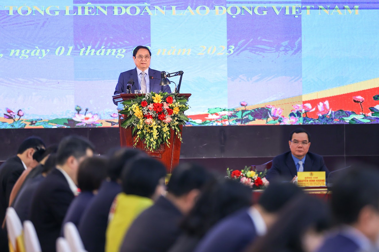 Thủ tướng giao Bộ Nội vụ nghiên cứu hoàn thiện các nội dung cải cách chính sách tiền lương và phụ cấp mới - Ảnh 5.