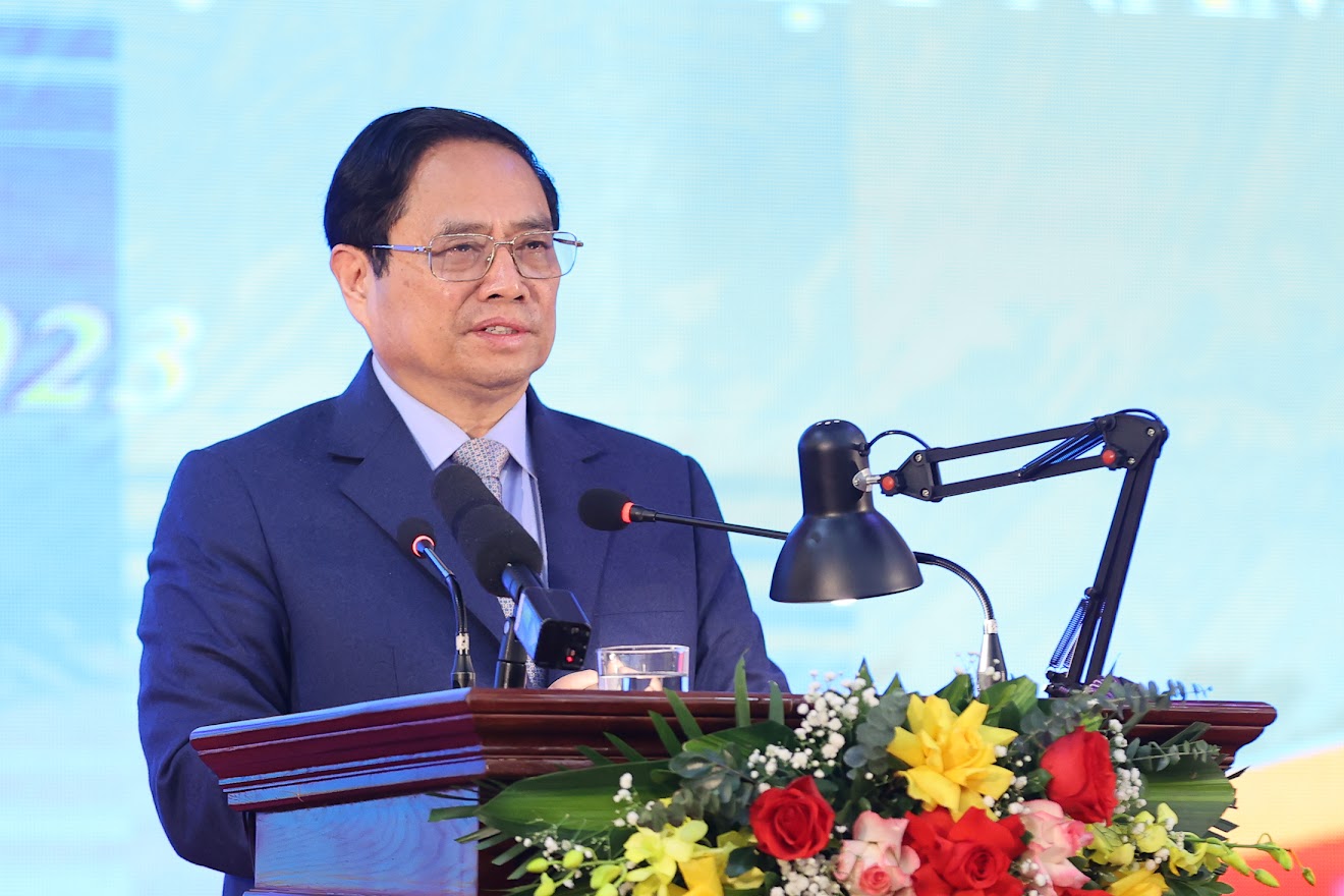 Thủ tướng giao Bộ Nội vụ nghiên cứu hoàn thiện các nội dung cải cách chính sách tiền lương và phụ cấp mới - Ảnh 4.