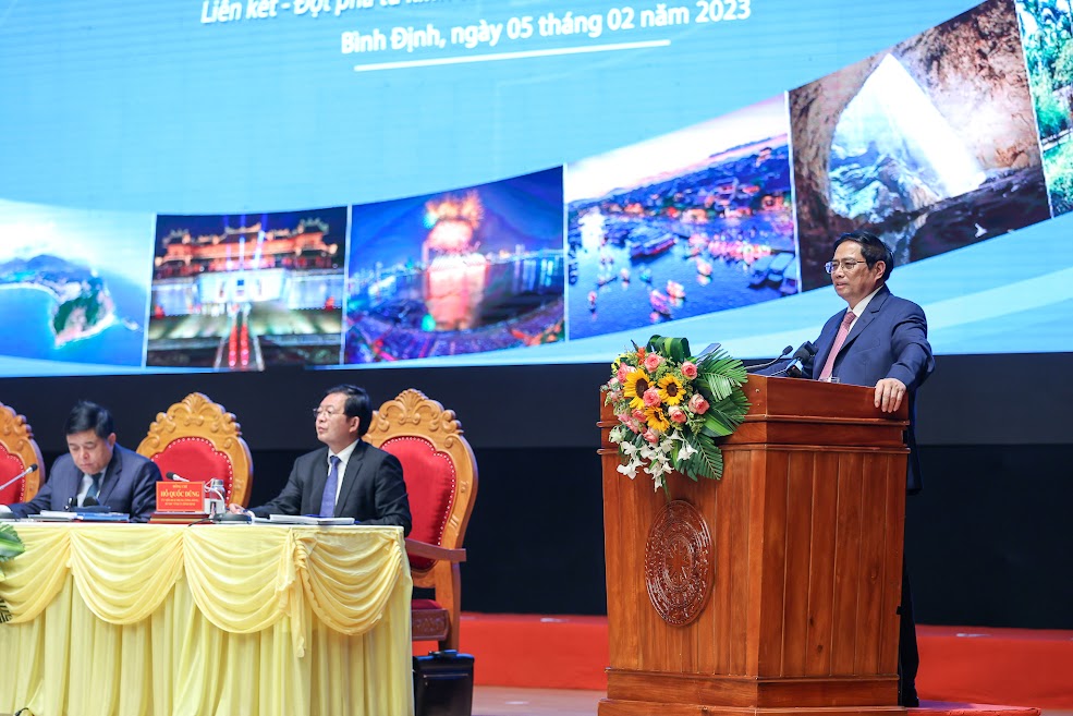 Lựa chọn 'đột phá của đột phá', quyết tâm biến Bắc Trung Bộ và Duyên hải Trung Bộ trở thành vùng đất giàu có, giàu bản sắc văn hóa - Ảnh 8.