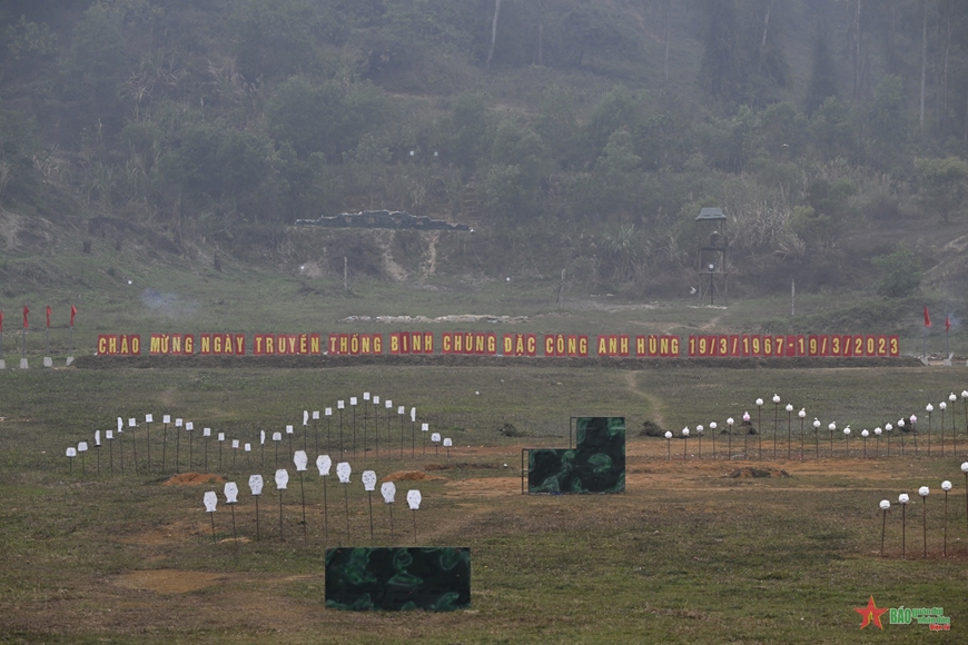 Những 'bông hồng thép' trong lực lượng đặc biệt tinh nhuệ của Quân đội nhân dân Việt Nam - Ảnh 23.