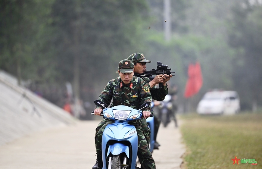 Những 'bông hồng thép' trong lực lượng đặc biệt tinh nhuệ của Quân đội nhân dân Việt Nam - Ảnh 24.