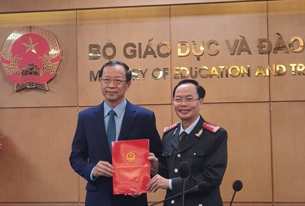 Bổ nhiệm Phó Hiệu trưởng Trường ĐH Luật Hà Nội giữ chức Phó Chánh Thanh tra Bộ GDĐT - Ảnh 1.