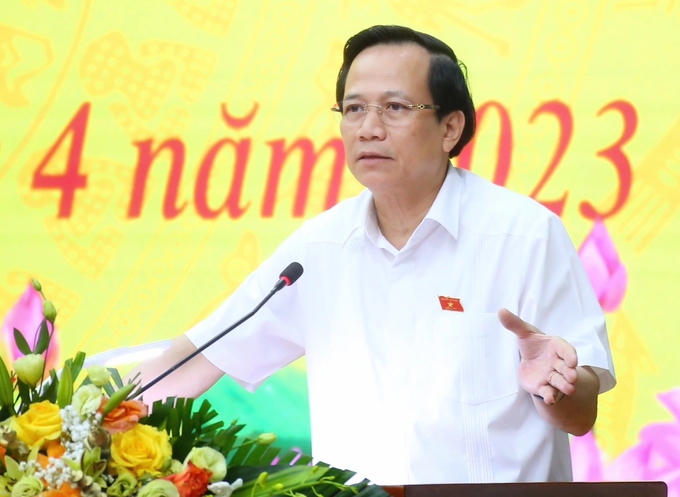 Bộ trưởng Đào Ngọc Dung nói về cải cách tiền lương, điều chỉnh chính sách bảo hiểm xã hội - Ảnh 2.