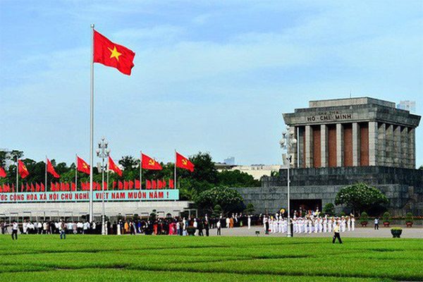 Thông báo thời gian tạm ngừng tổ chức lễ viếng Chủ tịch Hồ Chí Minh - Ảnh 1.