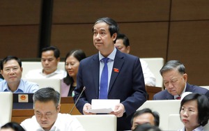 Bộ trưởng Bộ GD&ĐT Nguyễn Kim Sơn giải trình vấn đề thiếu giáo viên, giáo viên nghỉ việc