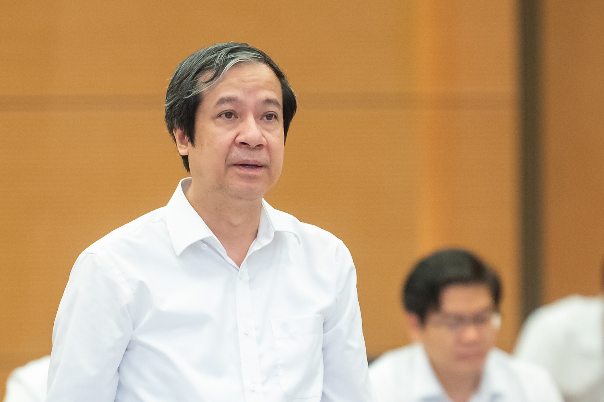 nguyenkimson-16831985350111346571581.jpg