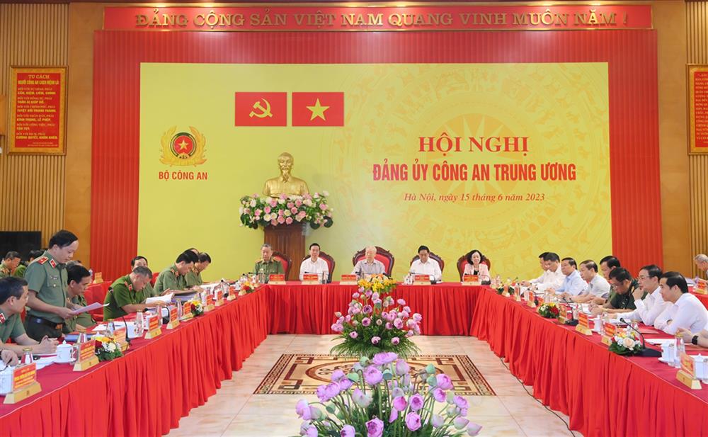 Bộ Chính trị chỉ định đồng chí Võ Văn Thưởng tham gia Đảng ủy Công an Trung ương - Ảnh 2.