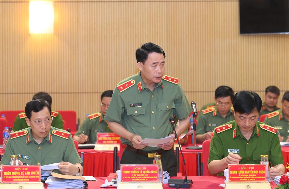 Tổng Bí thư Nguyễn Phú Trọng: Đảng ủy Công an Trung ương khẩn trương tập trung lãnh đạo, chỉ đạo hoàn thành 8 nhiệm vụ cần làm ngay - Ảnh 4.