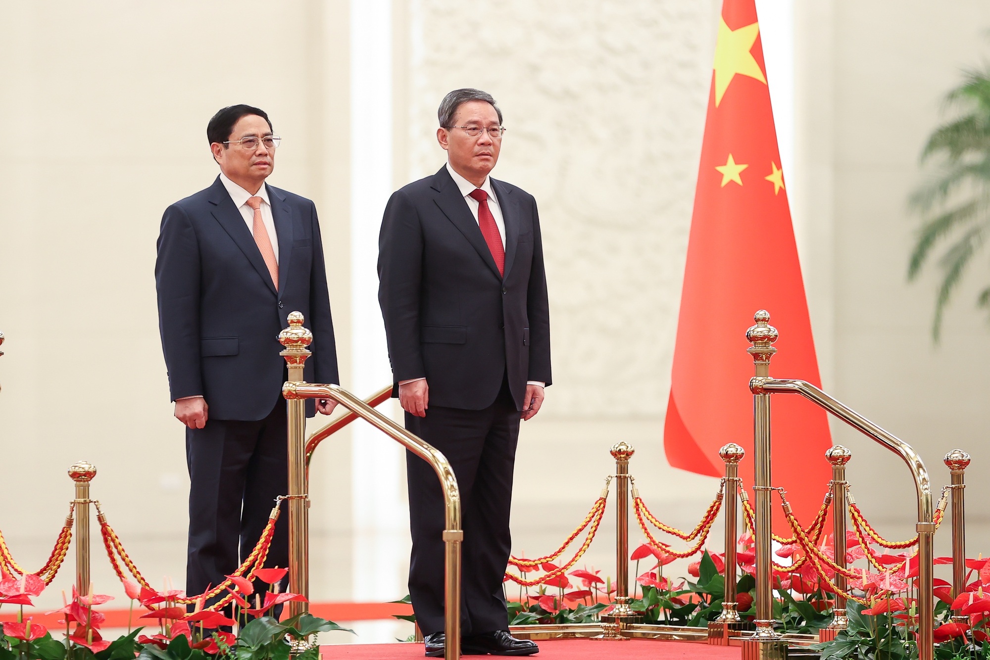 Thủ tướng Trung Quốc Lý Cường đón và hội đàm với Thủ tướng Phạm Minh Chính - Ảnh 5.