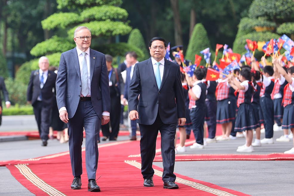 Thủ tướng Phạm Minh Chính đón, hội đàm với Thủ tướng Australia Anthony Albanese - Ảnh 3.