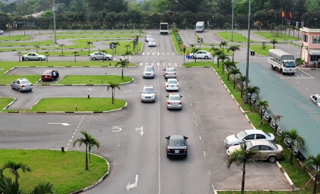 Quốc hội chất vấn Bộ trưởng Nguyễn Văn Thắng về đăng kiểm, cấp bằng lái xe,... - Ảnh 3.