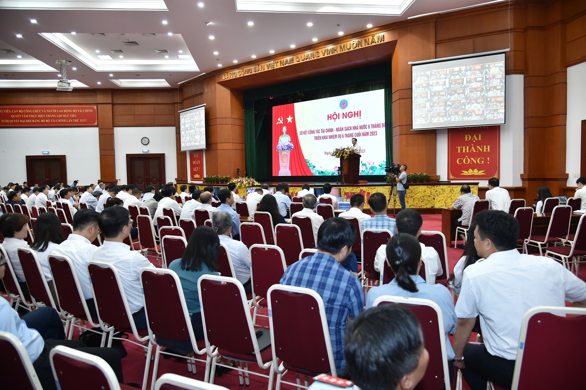 Phó Thủ tướng Lê Minh Khái: Khẩn trương vận hành sàn giao dịch trái phiếu doanh nghiệp - Ảnh 4.