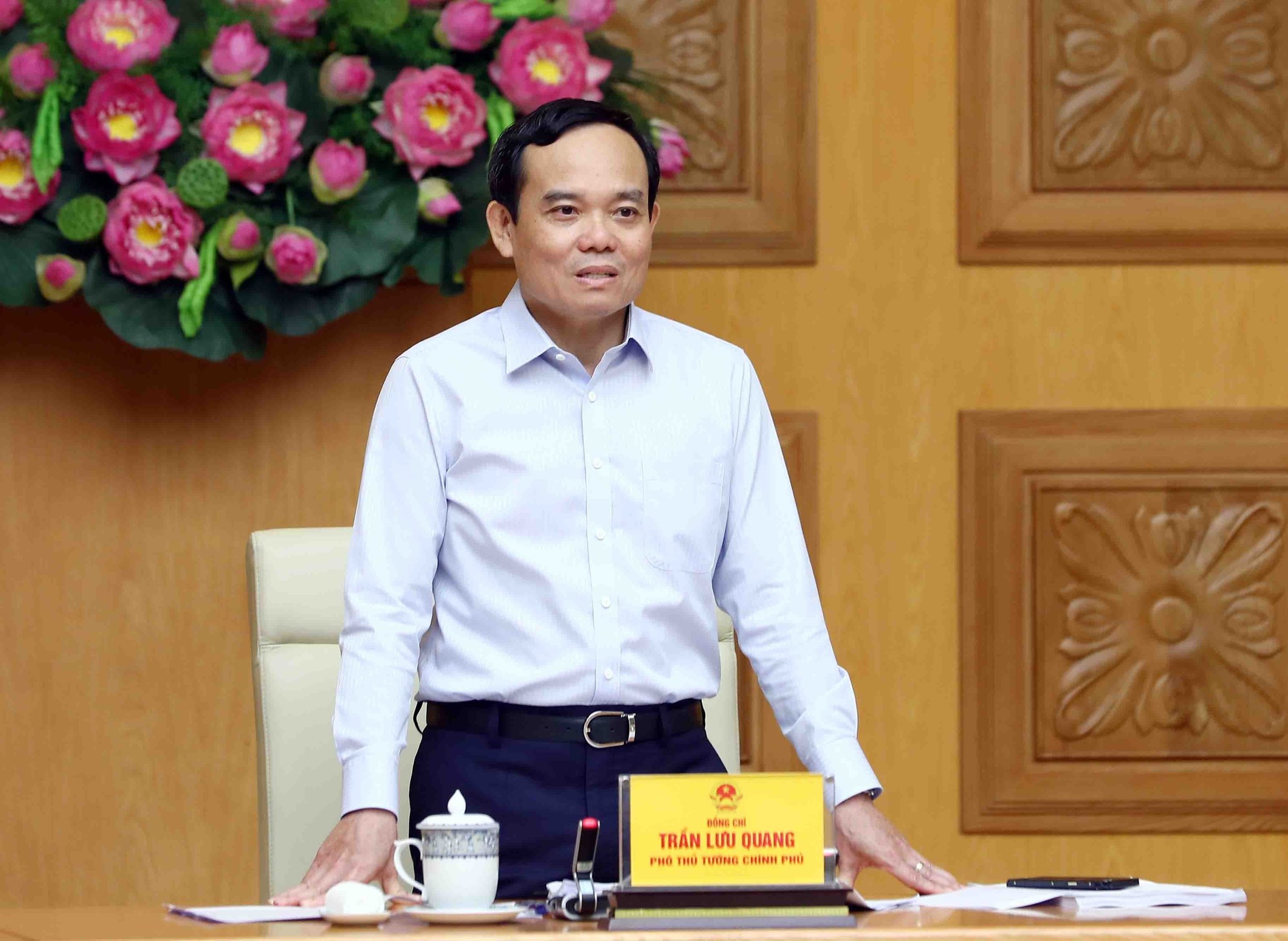 Phó Thủ tướng Trần Lưu Quang: Trước 10/8, phải ban hành 2 thông tư làm căn cứ xây dựng Đề án vị trí việc làm công chức, viên chức - Ảnh 1.