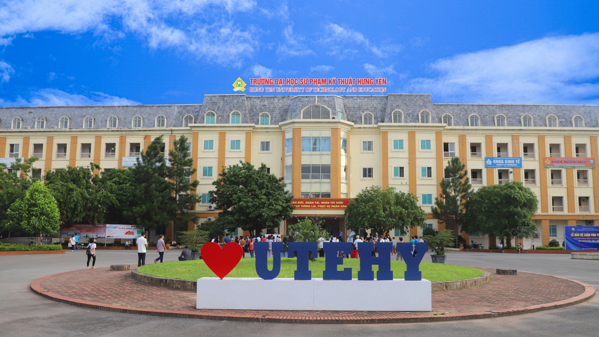 Trường Đại học SPKT Hưng Yên