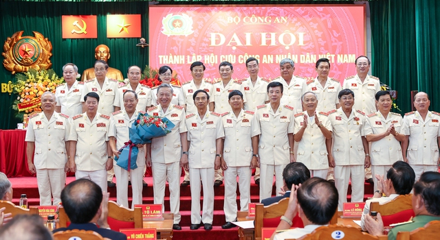 89 Ủy viên Ban Chấp hành Hội Cựu CAND Việt Nam nhiệm kỳ 2023 - 2028  - Ảnh 1.
