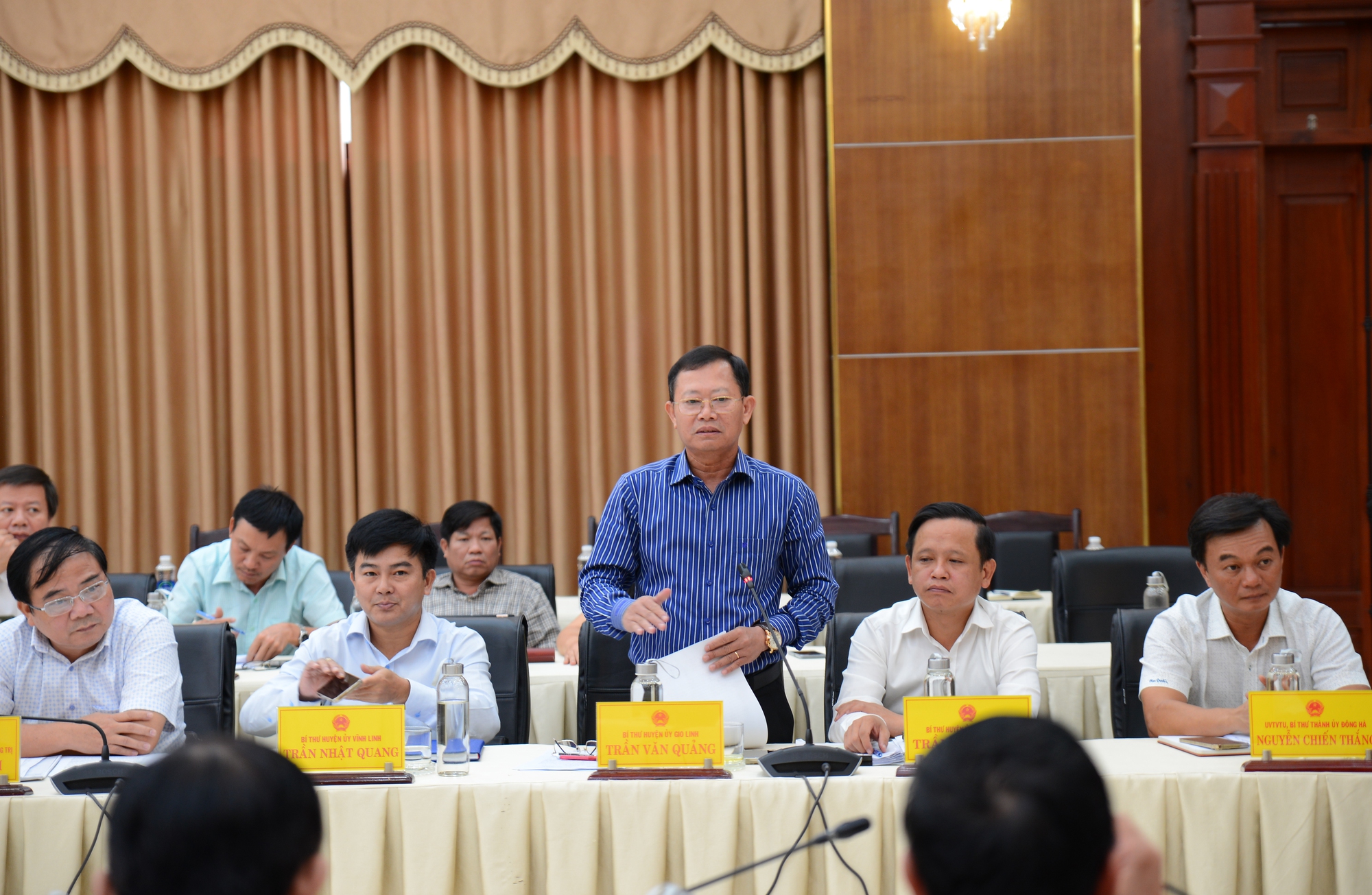 Lộ trình triển khai sắp xếp đơn vị hành chính tỉnh Quảng Trị - Ảnh 2.