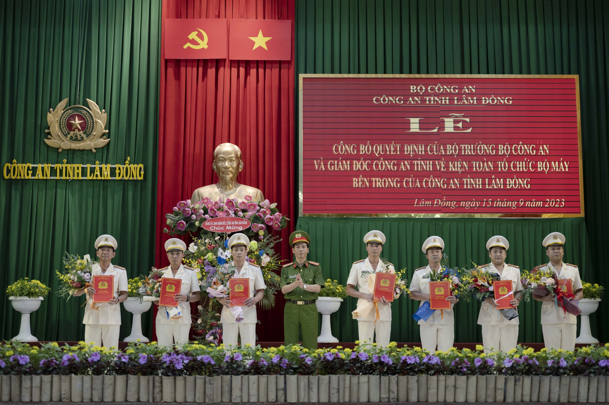 Công an tỉnh Lâm Đồng bố trí, điều động 50 lãnh đạo cấp phòng, Công an các đơn vị, địa phương - Ảnh 7.