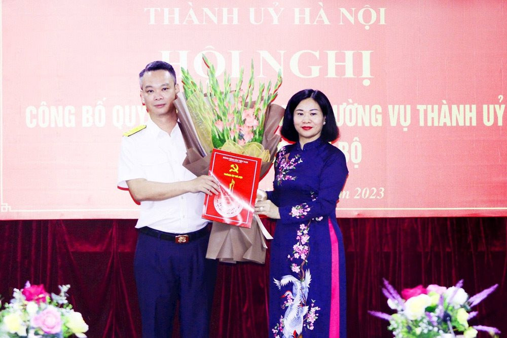 Ban Thường vụ Thành ủy Hà Nội chuẩn y nhân sự mới - Ảnh 1.