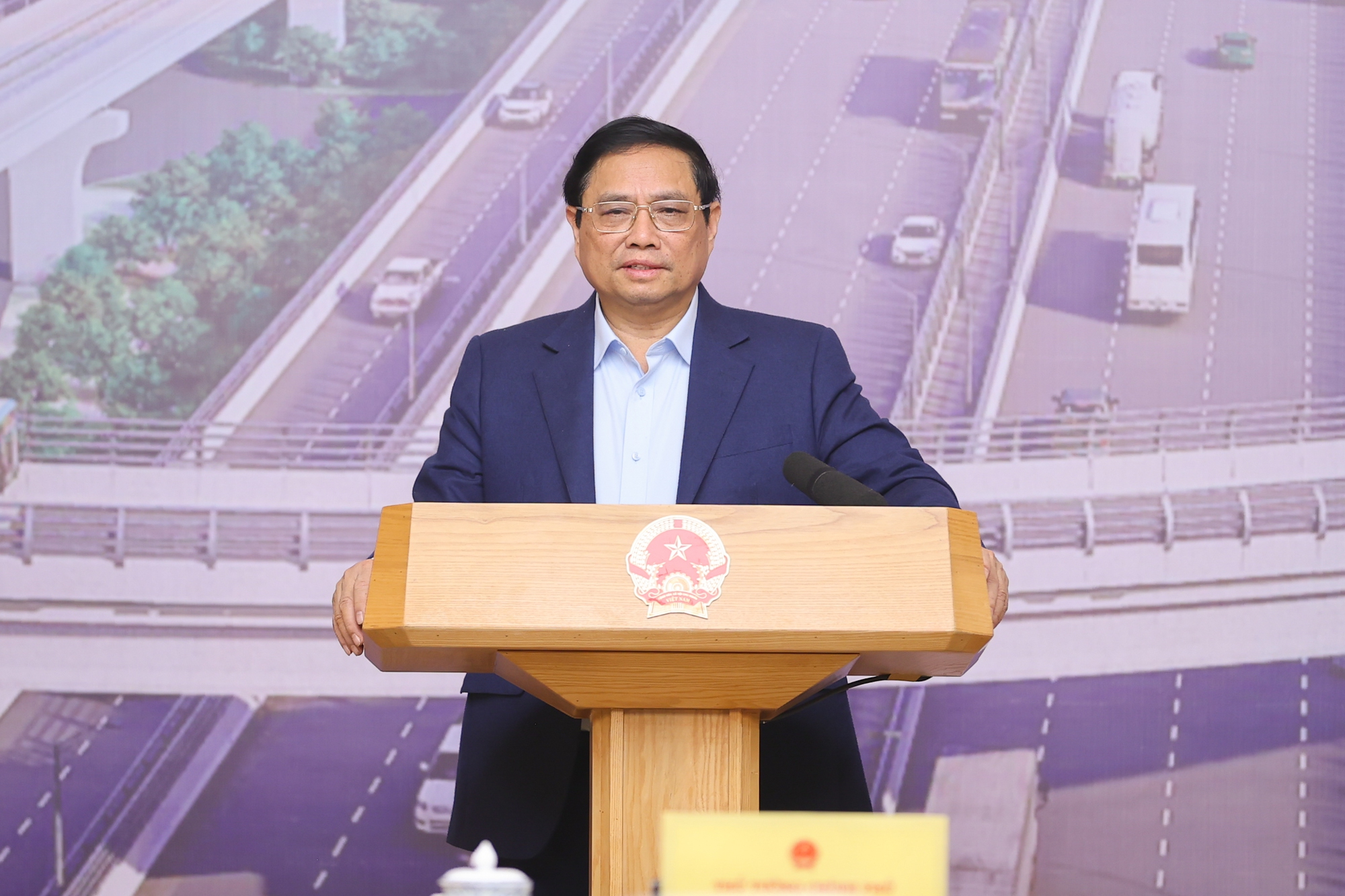 Thủ tướng chỉ đạo tăng tốc xây dựng các công trình giao thông trọng điểm- Ảnh 2.