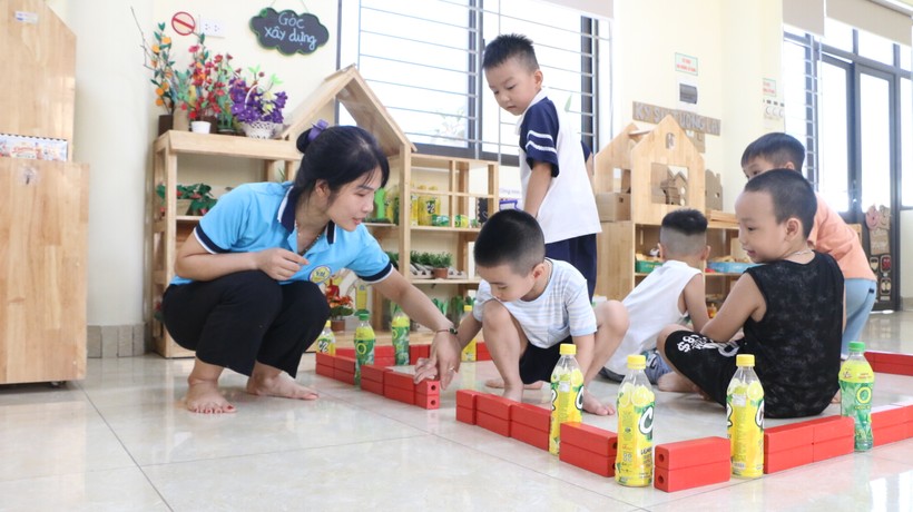 giao-vien-ky-vong-huong-phu-cap-nghe-2-1878-1708674921377-170867492150393189017.jpg