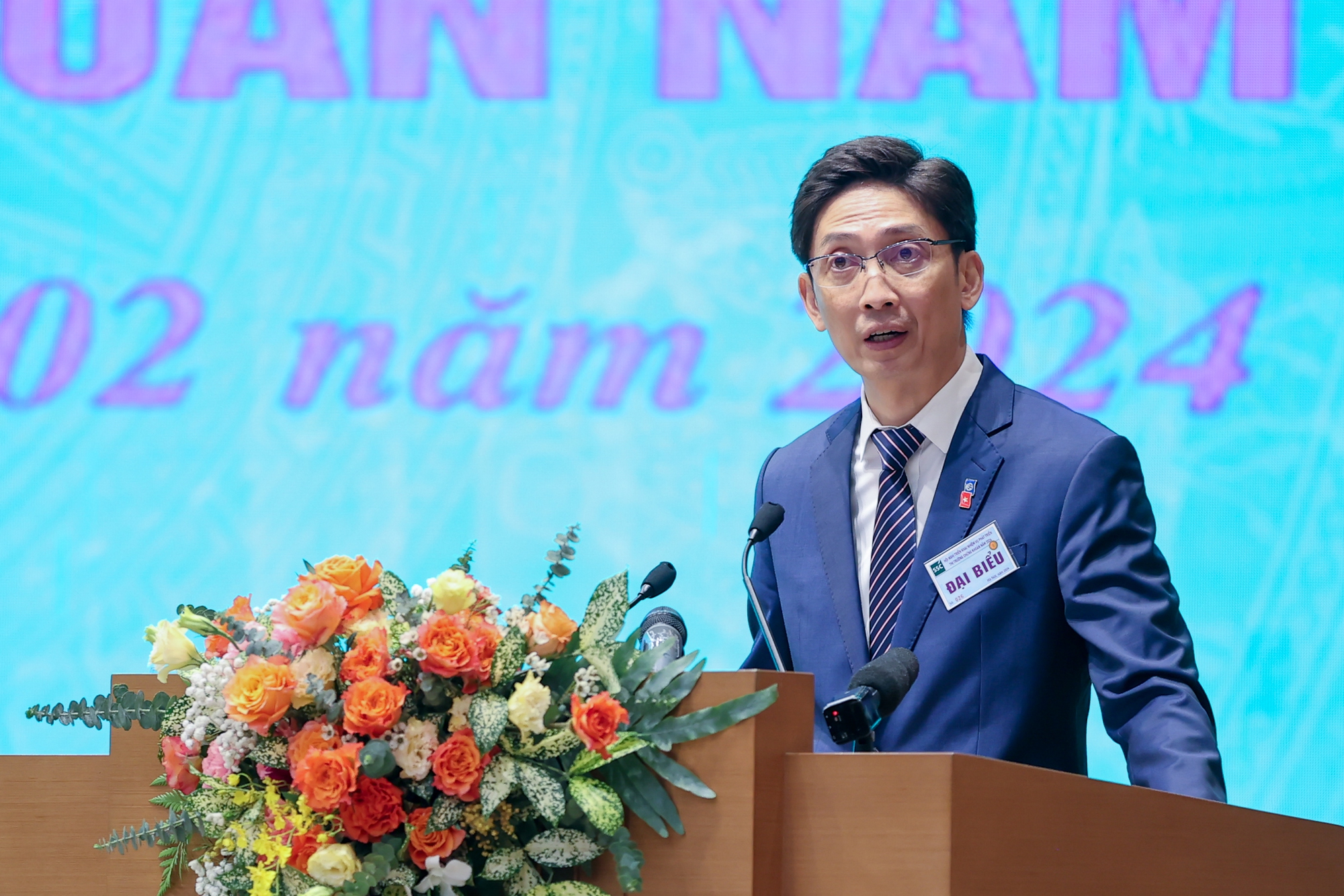 Thủ tướng Phạm Minh Chính: Tôi luôn theo dõi thị trường chứng khoán để phản ứng chính sách kịp thời- Ảnh 7.