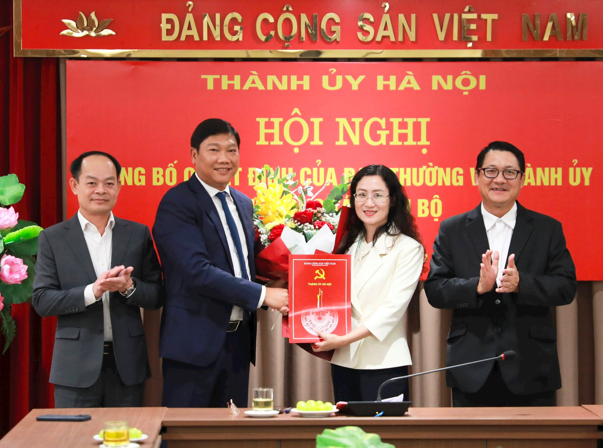 Ban Thường vụ Thành ủy, UBND thành phố Hà Nội bổ nhiệm, chuẩn y nhân sự 2 cơ quan- Ảnh 3.