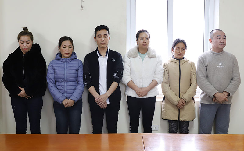 Khởi tố Giám đốc và 4 nữ đồng phạm đưa người từ 11 tỉnh thành vượt biên, lao động chui tại Hàn Quốc- Ảnh 1.
