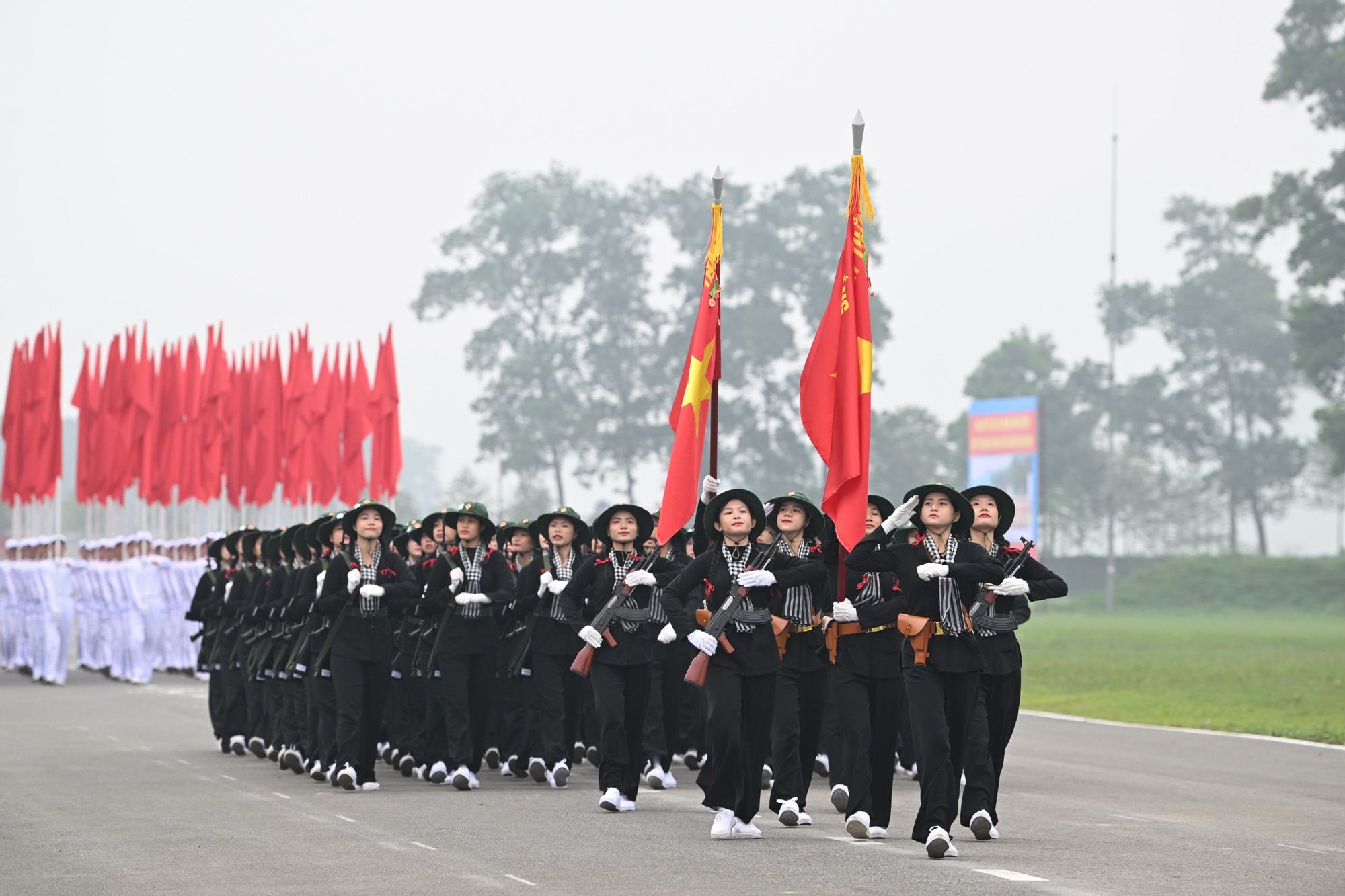 Diễu binh, diễu hành biểu dương lực lượng, khẳng định tầm vóc, giá trị lịch sử vĩ đại của Chiến thắng Điện Biên Phủ- Ảnh 6.