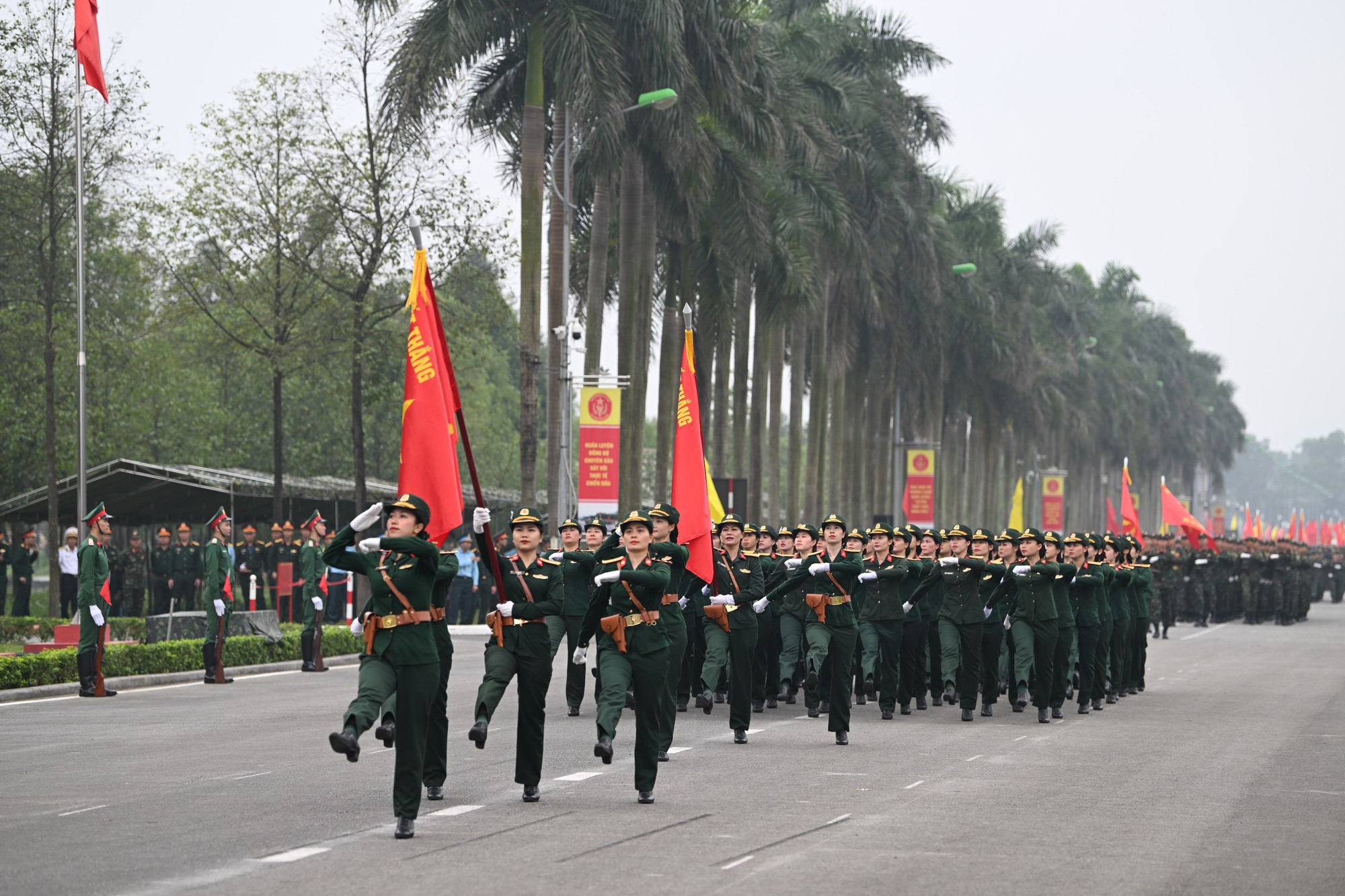 Diễu binh, diễu hành biểu dương lực lượng, khẳng định tầm vóc, giá trị lịch sử vĩ đại của Chiến thắng Điện Biên Phủ- Ảnh 8.