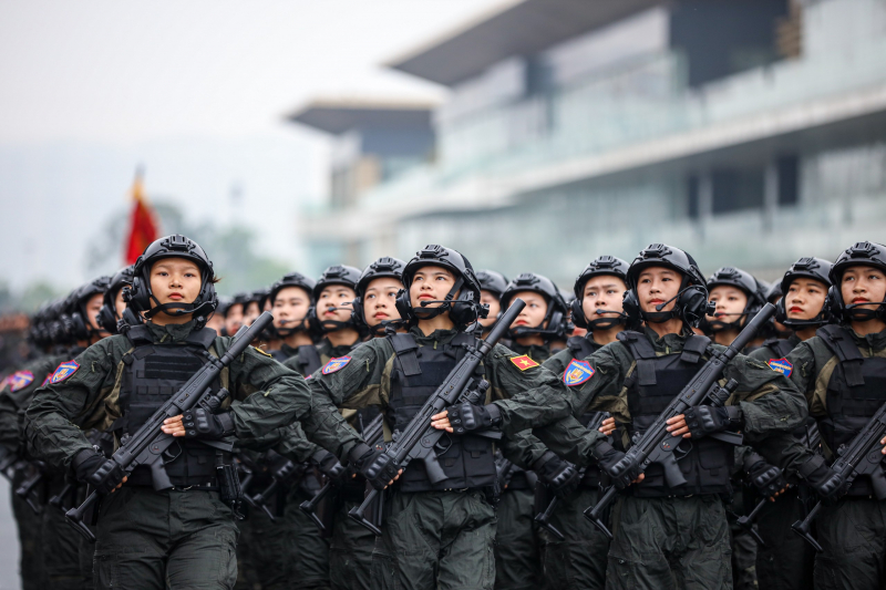 Bộ trưởng Tô Lâm: Diễu binh, diễu hành phải đều, đẹp, thống nhất, thể hiện sự uy nghiêm, dũng mãnh của lực lượng vũ trang chiến đấu- Ảnh 7.