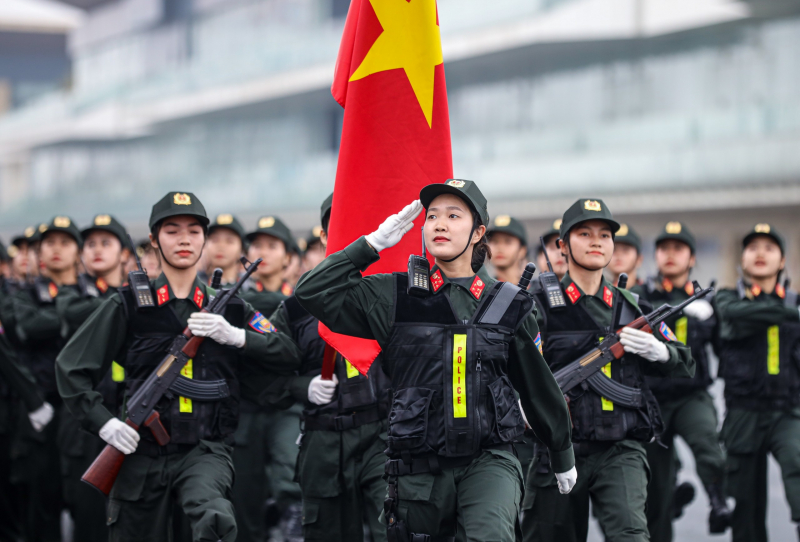 Bộ trưởng Tô Lâm: Diễu binh, diễu hành phải đều, đẹp, thống nhất, thể hiện sự uy nghiêm, dũng mãnh của lực lượng vũ trang chiến đấu- Ảnh 11.