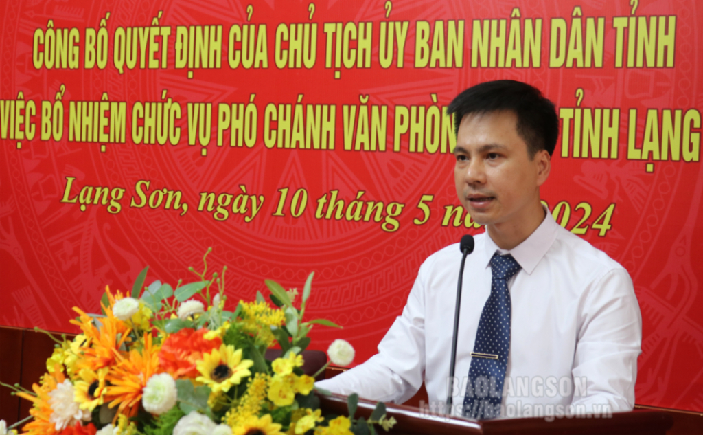 Bổ nhiệm Phó Giám đốc Sở  giữ chức Phó Chánh Văn phòng UBND tỉnh- Ảnh 2.