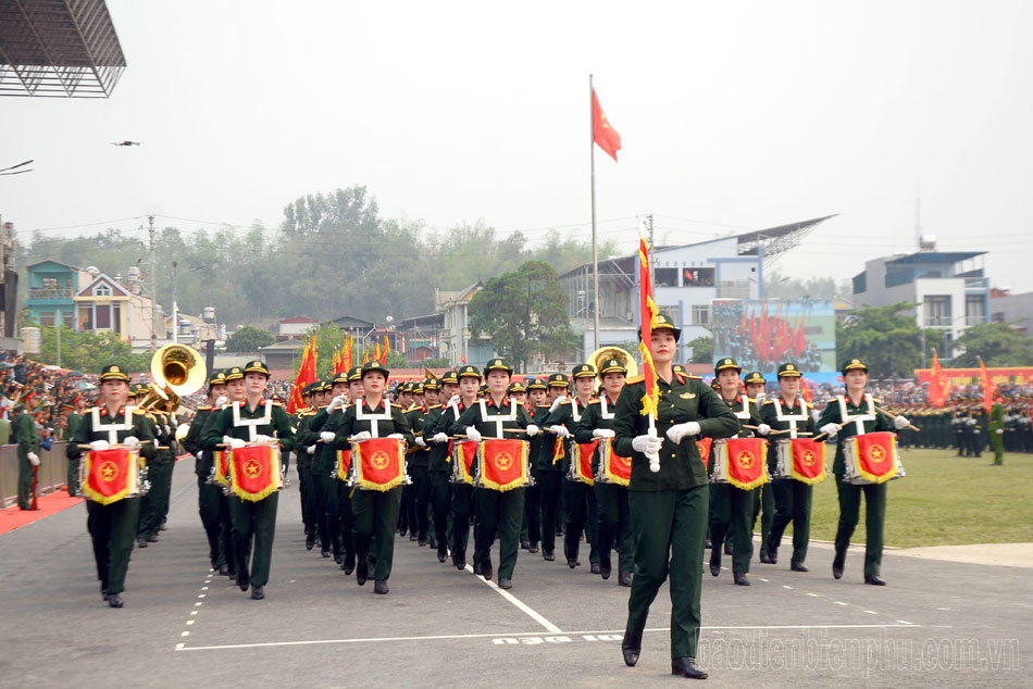 Hợp luyện các lực lượng diễu binh, diễu hành để sơ duyệt cấp Nhà nước vào ngày mai (3/5)- Ảnh 8.