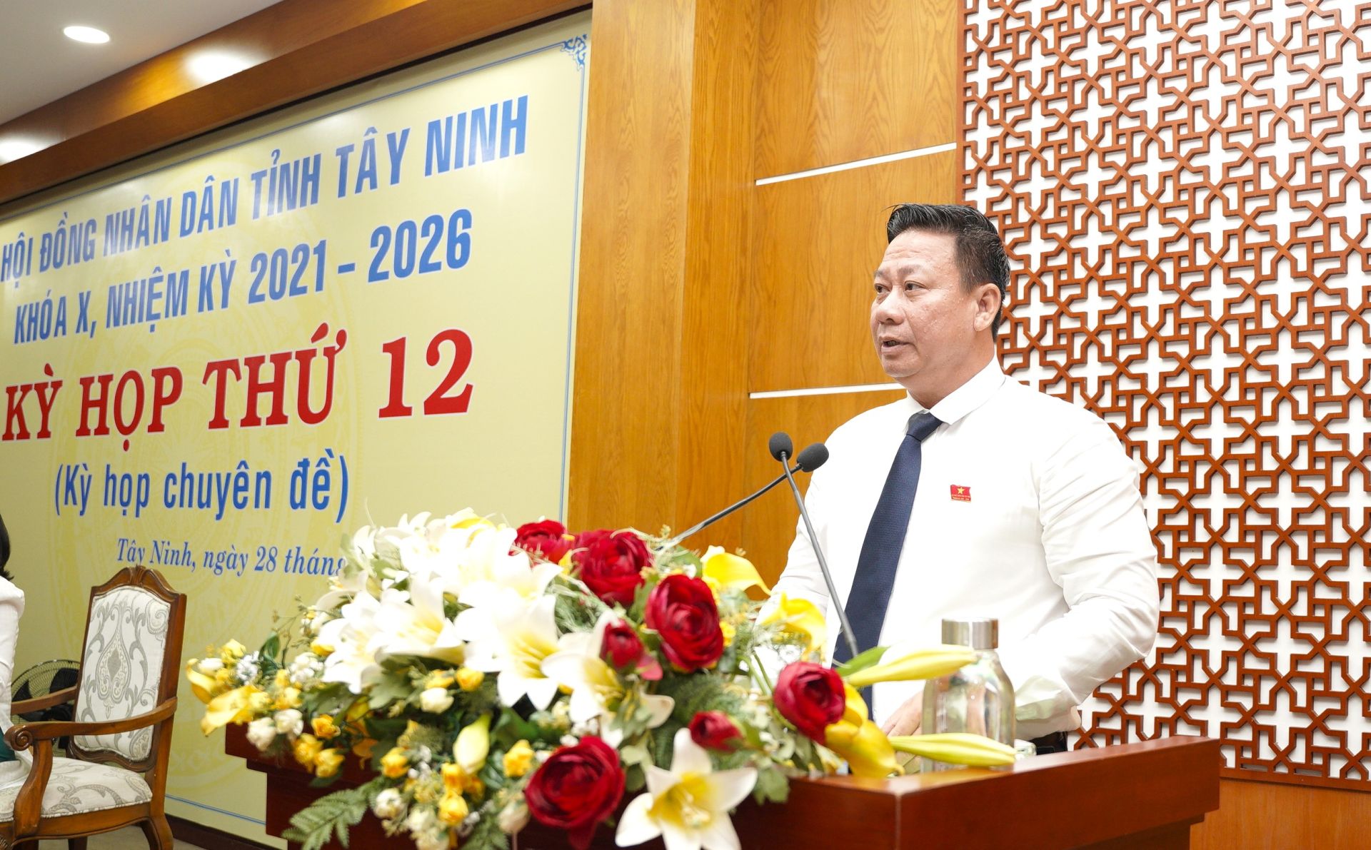 Trưởng Ban Nội chính được bầu giữ chức Phó Chủ tịch UBND tỉnh- Ảnh 2.