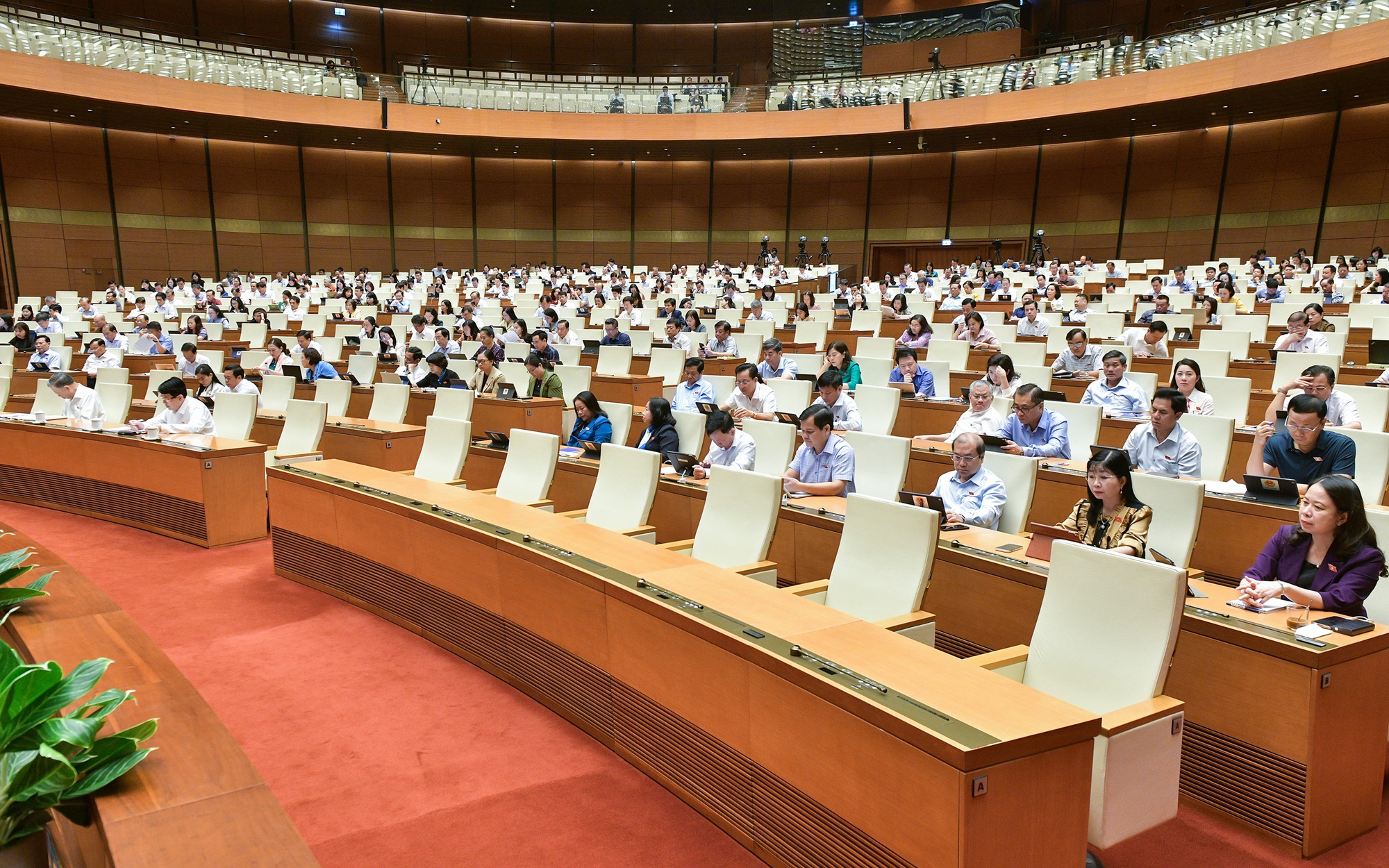 Thí điểm thành lập Khu thương mại tự do tại Đà Nẵng; bổ sung nhiệm vụ, quyền hạn của UBND quận, phường- Ảnh 4.