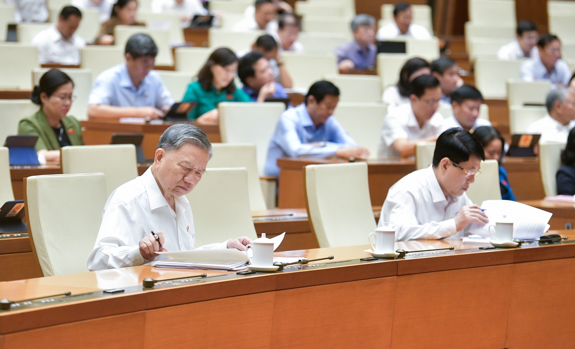 Thí điểm thành lập Khu thương mại tự do tại Đà Nẵng; bổ sung nhiệm vụ, quyền hạn của UBND quận, phường- Ảnh 3.