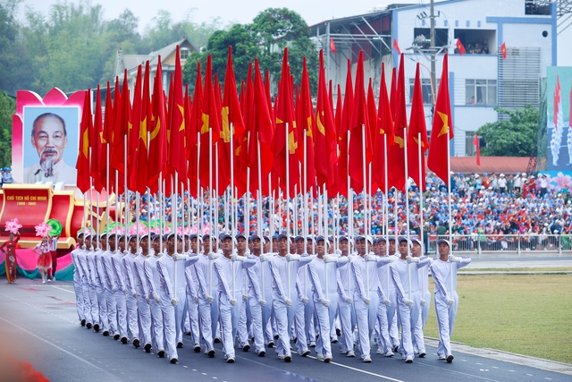 TOÀN CẢNH DIỄU BINH, DIỄU HÀNH KỶ NIỆM 70 NĂM CHIẾN THẮNG ĐIỆN BIÊN PHỦ 7/5/2024- Ảnh 87.