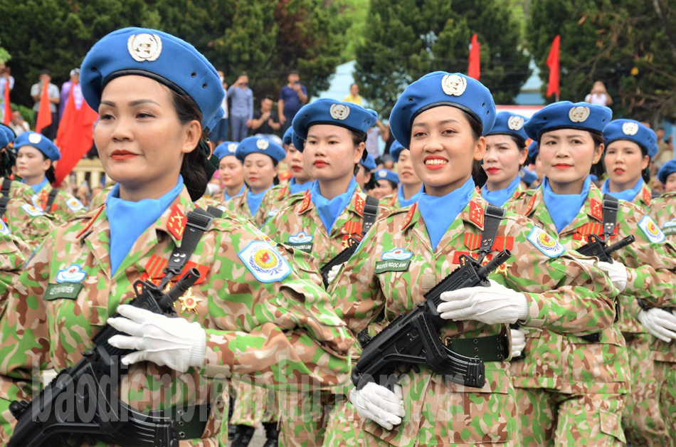 TOÀN CẢNH DIỄU BINH, DIỄU HÀNH KỶ NIỆM 70 NĂM CHIẾN THẮNG ĐIỆN BIÊN PHỦ 7/5/2024- Ảnh 78.