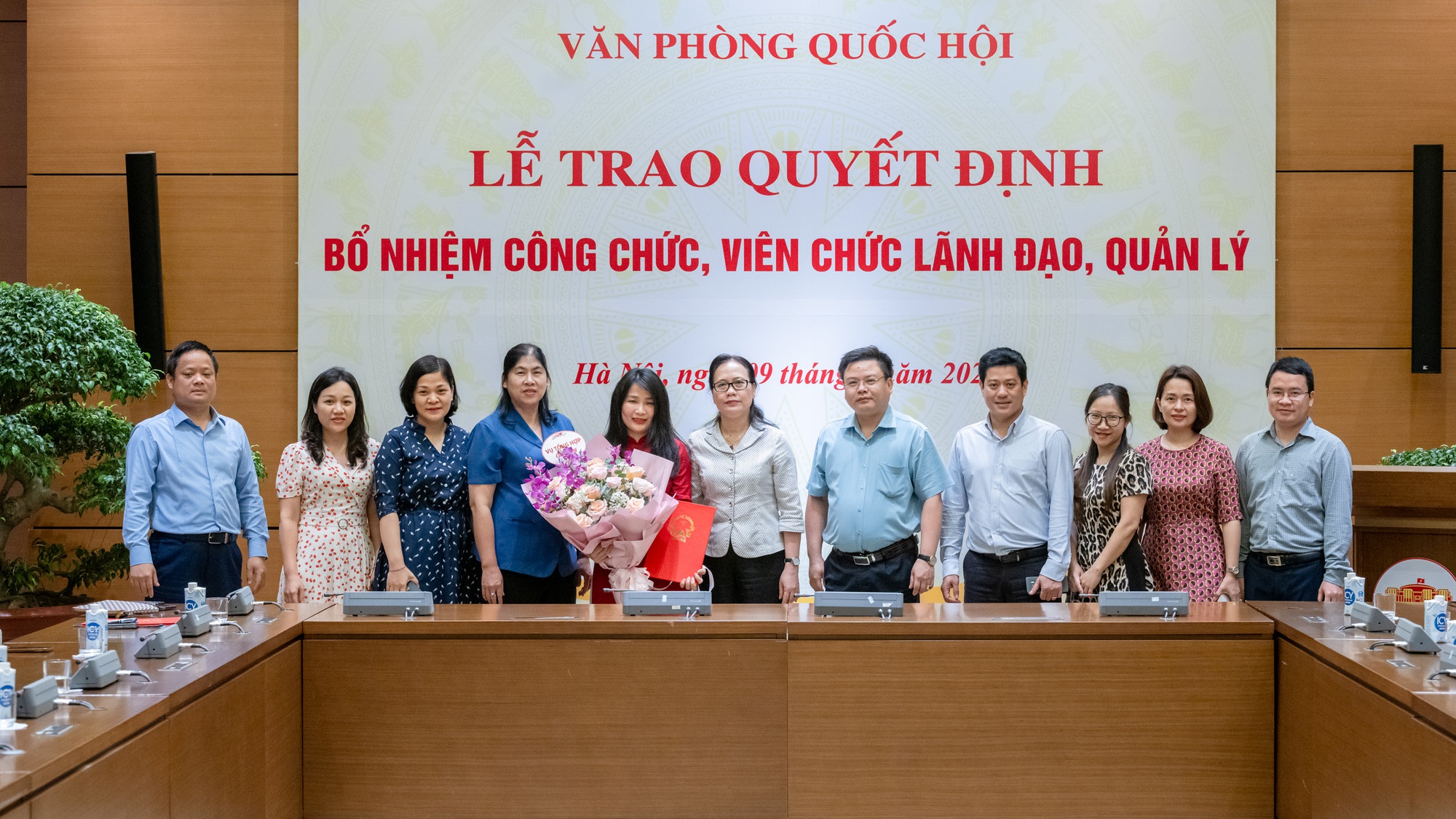 Văn phòng Quốc hội tiếp nhận, bổ nhiệm nhiều nhân sự mới- Ảnh 8.