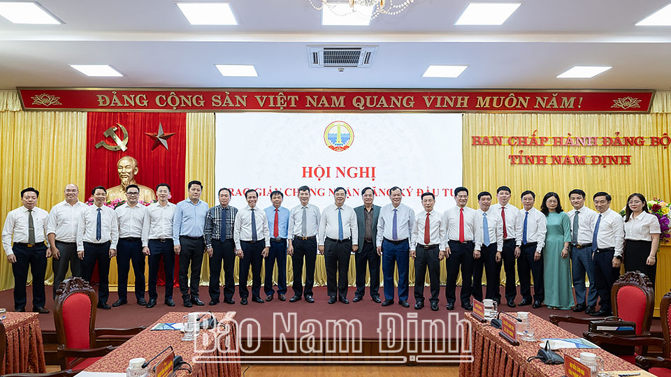 Nam Định: Trao giấy chứng nhận đăng ký đầu tư dự án hơn 100 triệu USD- Ảnh 3.