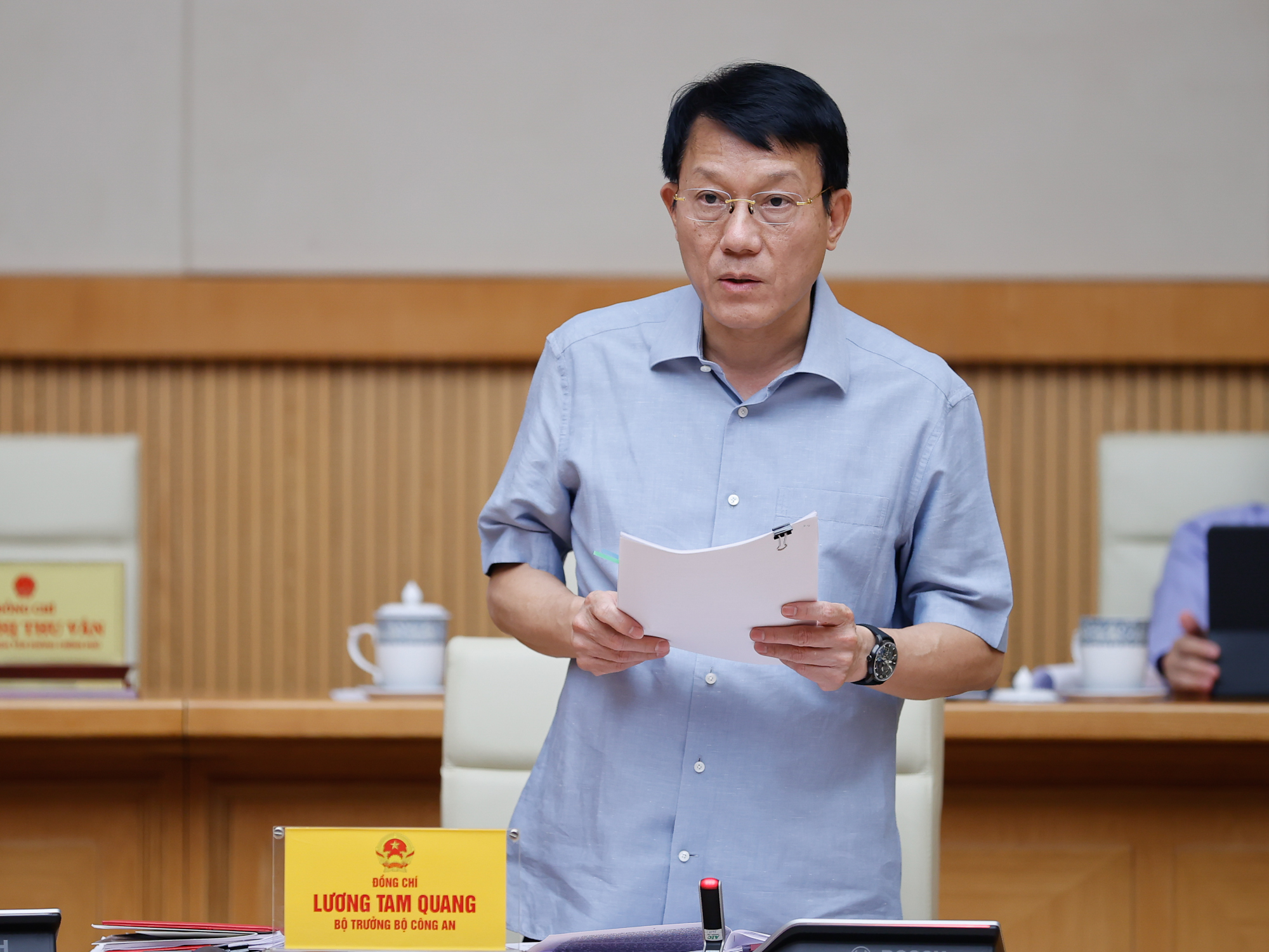 Thủ tướng Phạm Minh Chính: Tập trung tháo gỡ vướng mắc pháp lý để huy động nguồn lực, ưu tiên tăng trưởng- Ảnh 6.