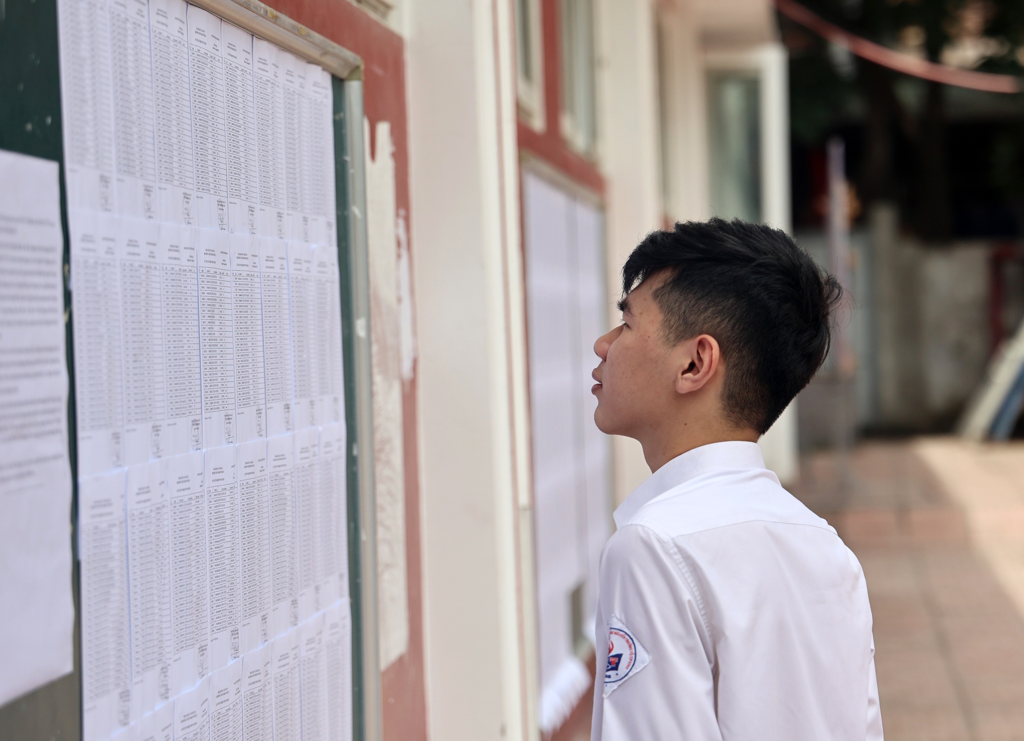 Phó Thủ tướng Lê Thành Long: Cố gắng xử lý tốt từ những việc nhỏ nhất, trong mọi trường hợp, không tạo sự căng thẳng cho các em học sinh- Ảnh 5.