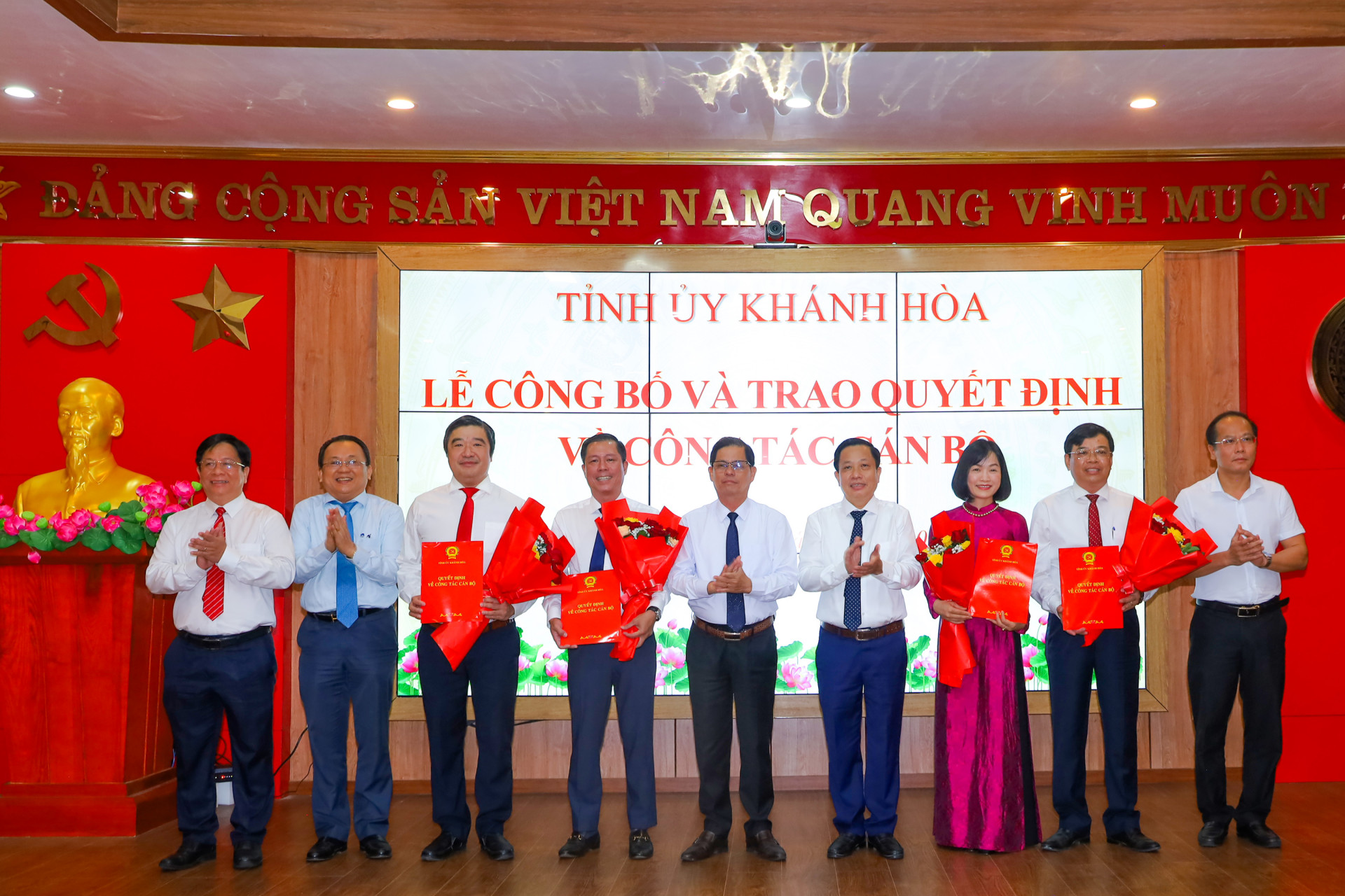 Bổ nhiệm Chánh Thanh tra tỉnh, Giám đốc, Phó Giám đốc Sở- Ảnh 2.