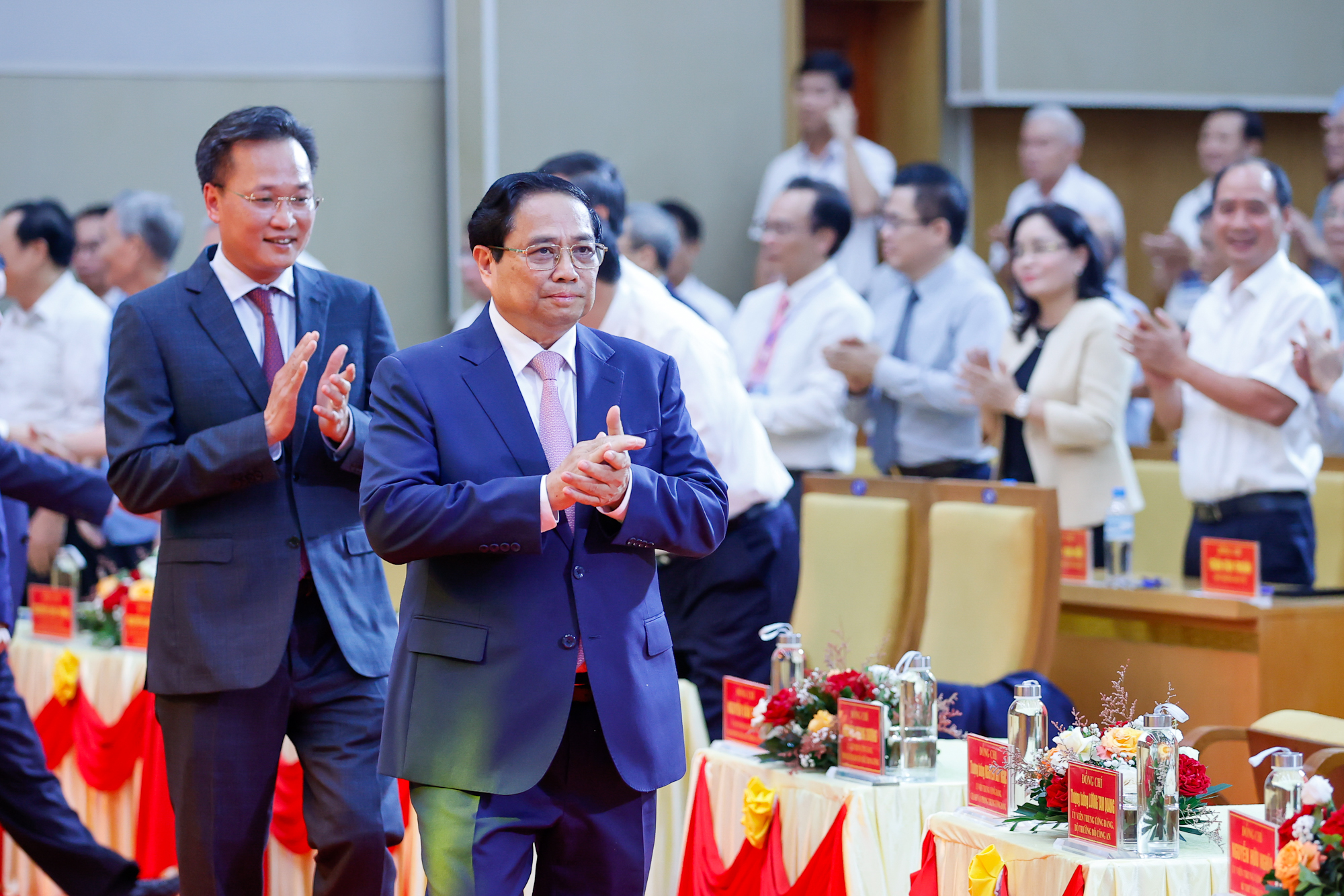 Thủ tướng giao 8 nhiệm vụ để phát triển Hưng Yên, góp phần làm nên 'kỳ tích sông Hồng'- Ảnh 1.